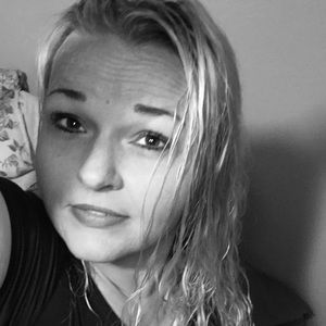 Meet your Posher, Stacy